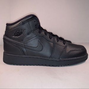 Nike Air Jordan 1 Mid Youth Triple Black Size 5Y